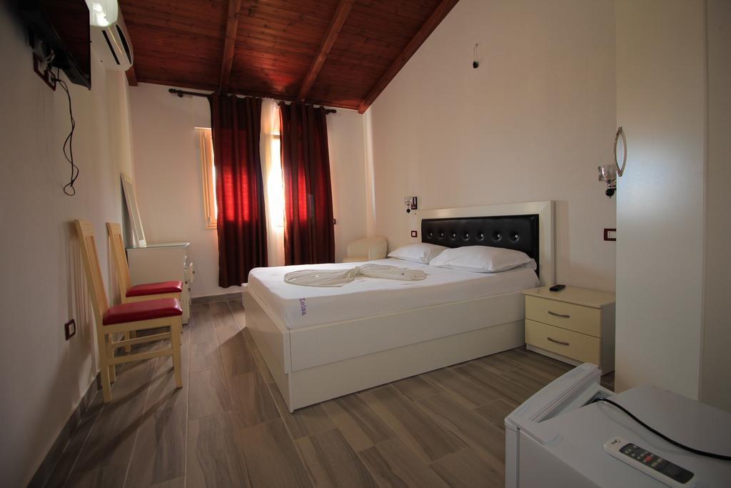 Hotel Keisa Dhërmi 外观 照片